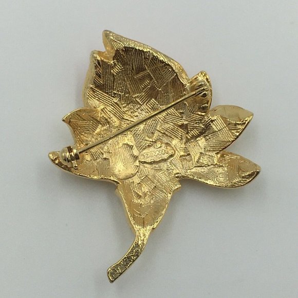 Signed GIOVANNI BROOCH, Gold Tone Leaves ORANGE Enameled FLOWER BUD - Picture 4 of 7